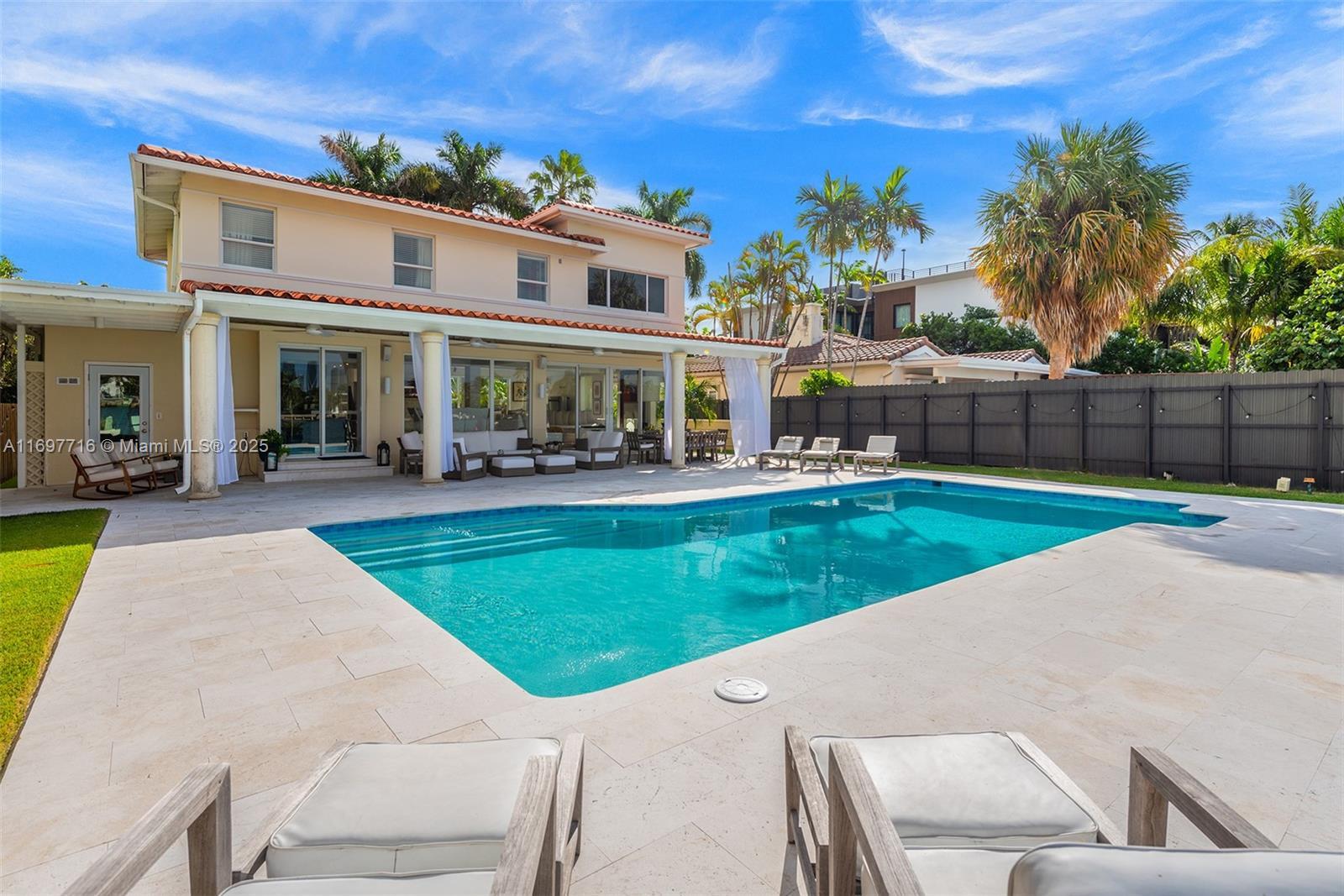 Picture of 214 W Rivo Alto Dr, Miami Beach, FL 33139