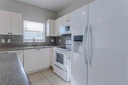 Picture of 2972 SE 15Th Ter # 1, Homestead, FL 33035
