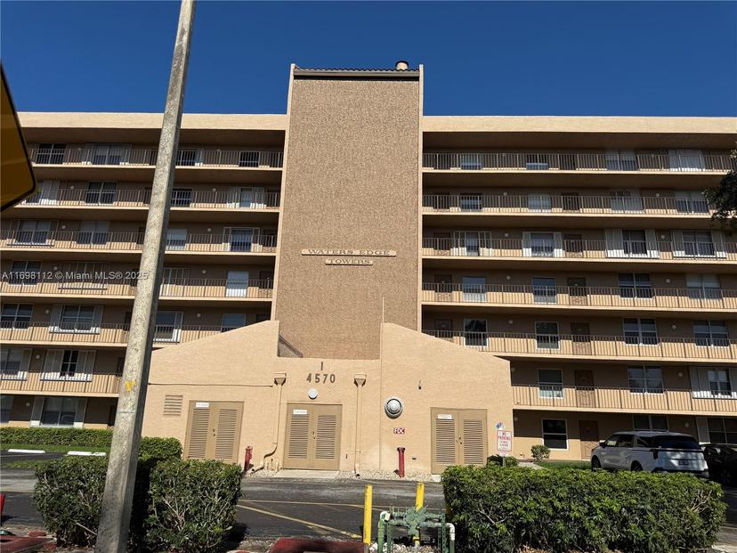 Picture of 4570 NW 18Th Ave # 506, Deerfield Beach FL 33064