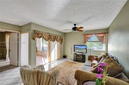 Picture of 1104 N Hiatus Rd # 1104, Pembroke Pines, FL 33026