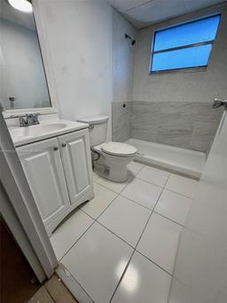 Picture of 269 Brittany F # 269, Delray Beach, FL 33446