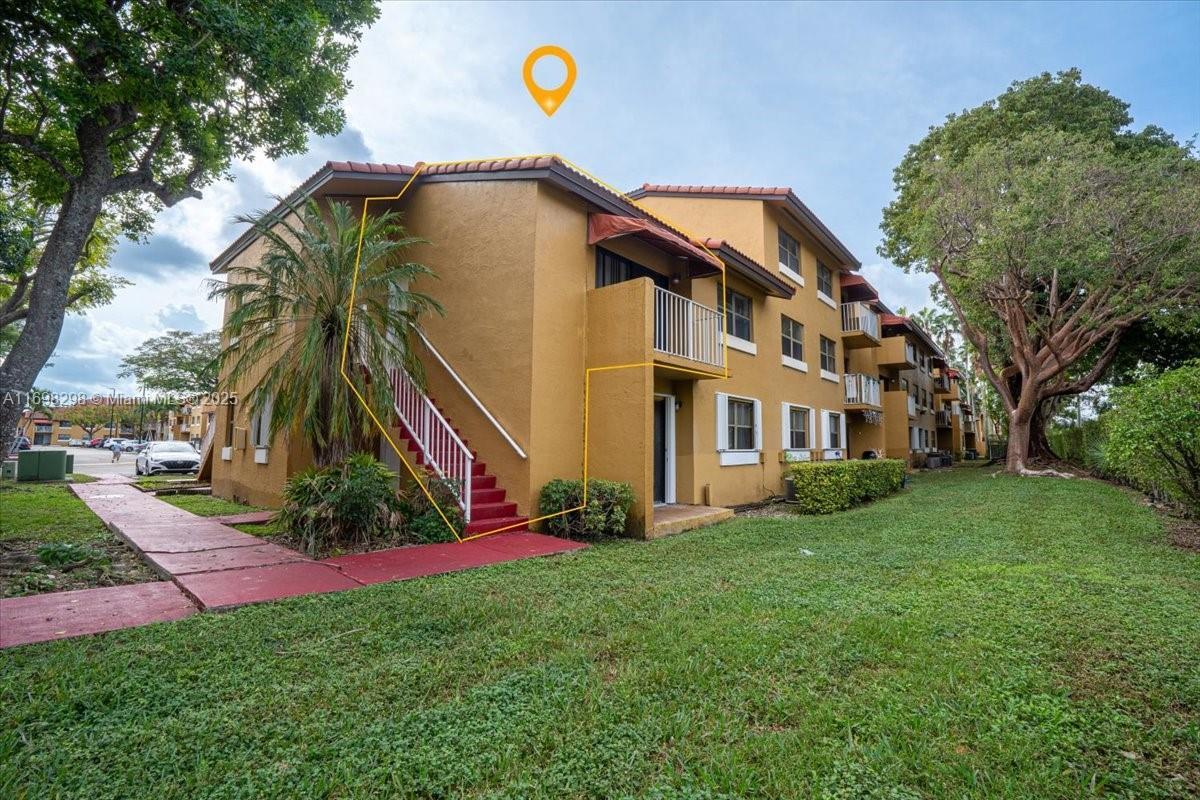 Picture of 15530 SW 80Th St # 212, Miami, FL 33193