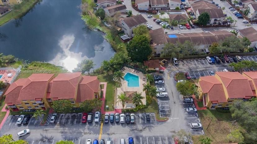 Picture of 15530 SW 80Th St # 212, Miami FL 33193