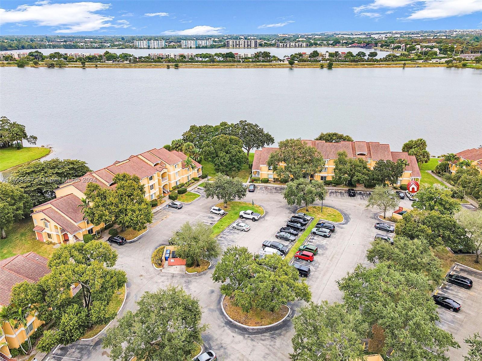 Picture of 2351 NW 33Rd St # 506, Oakland Park, FL 33309