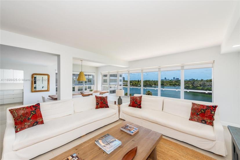 Picture of 9102 W Bay Harbor Dr # D, Bay Harbor Islands FL 33154