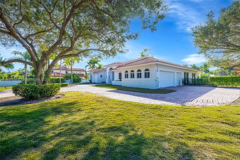 Picture of 7260 SW 100Th St, Pinecrest FL 33156