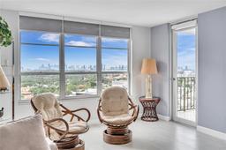 Picture of 4101 Pine Tree Dr # 1702, Miami Beach, FL 33140
