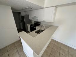Picture of 7135 NW 179Th St # 209, Hialeah, FL 33015