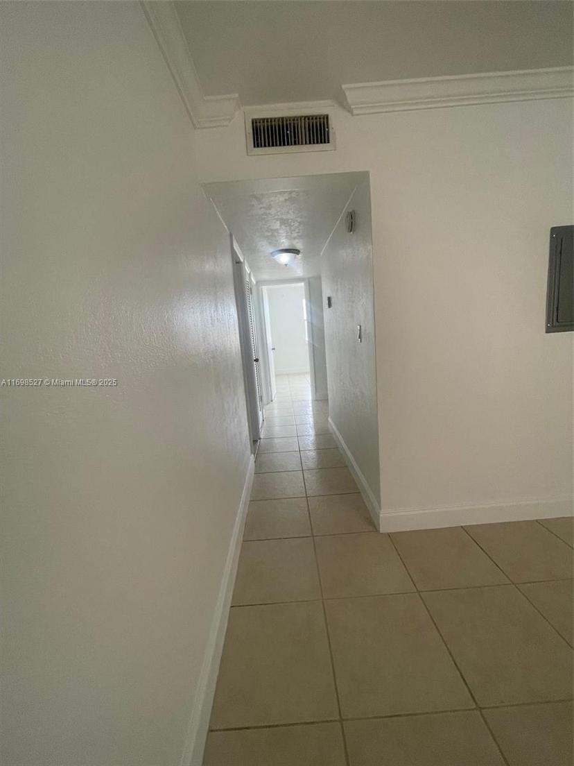 Picture of 11195 SW 1St St # 314, Sweetwater FL 33174