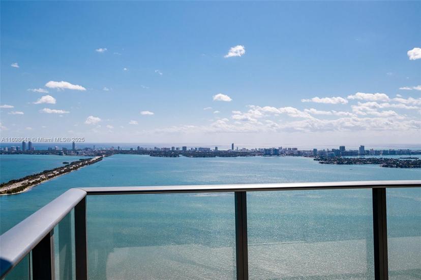 Picture of 480 NE 31St Street # 5104, Miami FL 33137