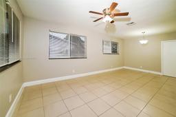 Picture of 450 SW 28Th Way, Fort Lauderdale, FL 33312