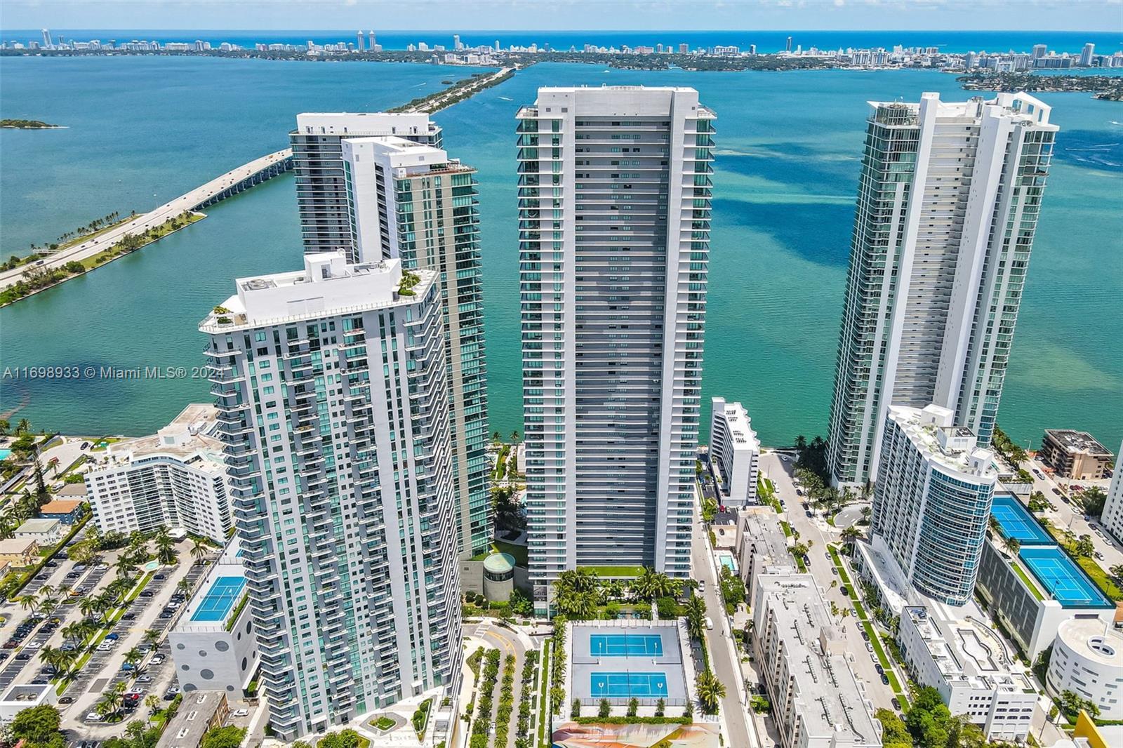 Picture of 480 NE 31St St # 4302, Miami, FL 33137