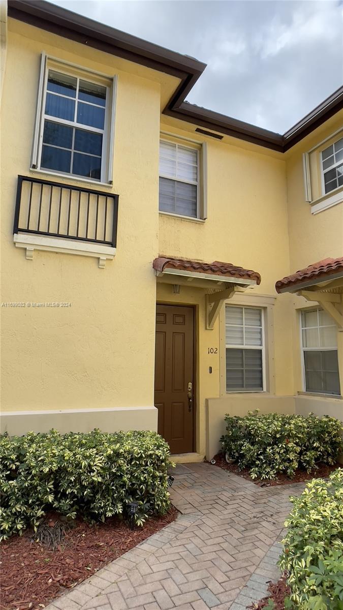 Picture of 1388 NE 33Rd Ave # 24, Homestead, FL 33033