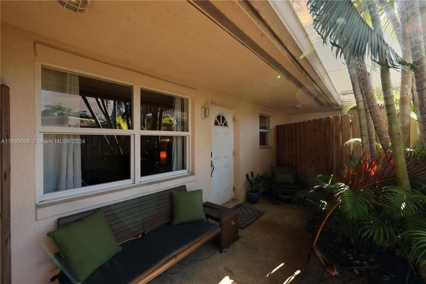 Picture of 1330 Holly Heights Dr # 3, Fort Lauderdale FL 33304