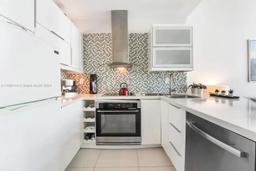 Picture of 5445 Collins Ave, Miami Beach, FL 33140