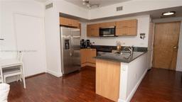 Picture of 350 S Miami Ave # 2905, Miami, FL 33130