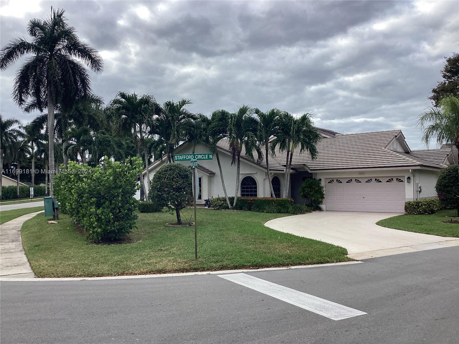 Picture of 10893 N Stafford Cir N # 10893, Boynton Beach, FL 33436