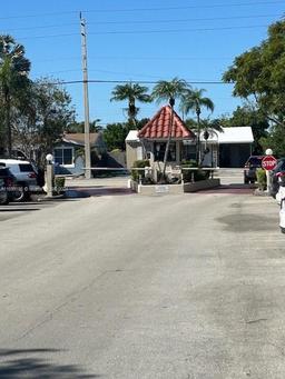 Picture of 5326 NE 6Th Ave # E23, Oakland Park, FL 33334