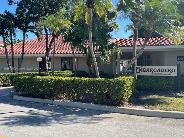 Picture of 5326 NE 6Th Ave # E23, Oakland Park, FL 33334
