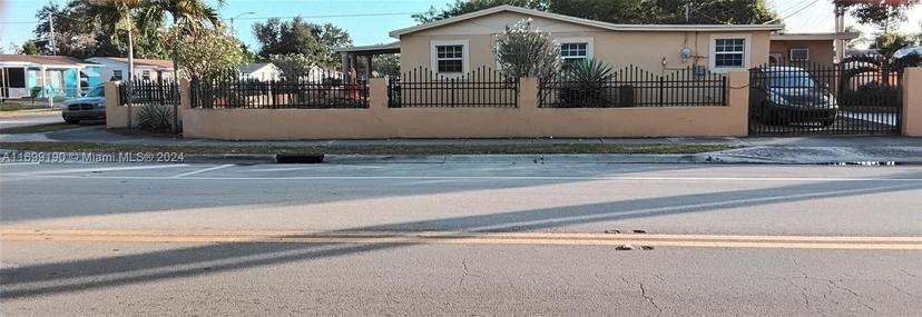Picture of 20620 NW 34Th Ave, Miami Gardens FL 33056