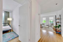 Picture of 802 Euclid Ave # 302, Miami Beach, FL 33139