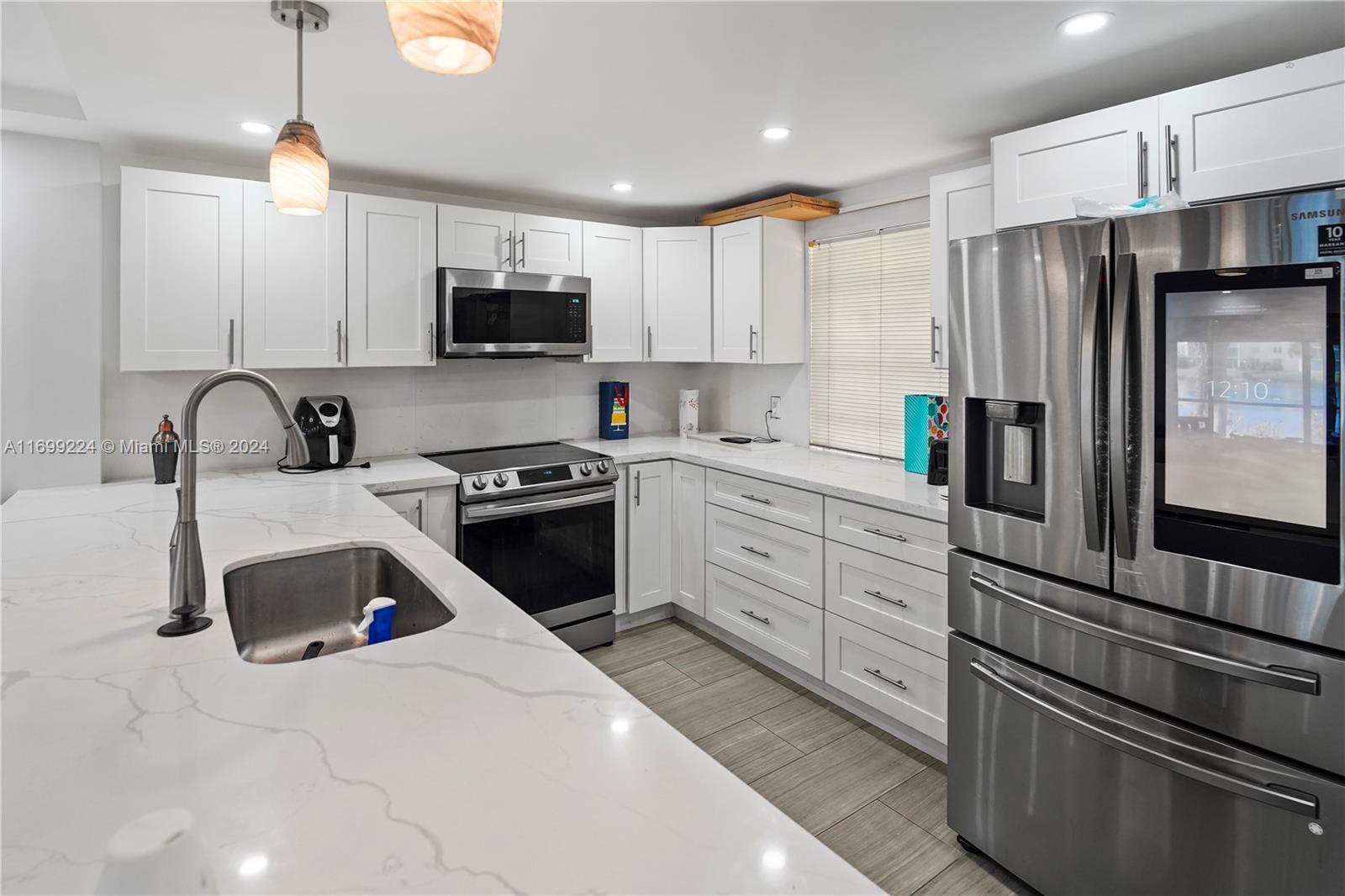 Picture of 141 SE 3Rd Ave # 101, Dania Beach, FL 33004