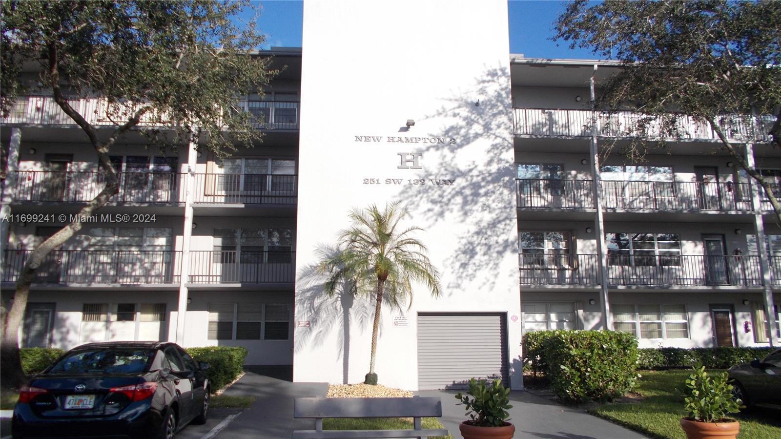Picture of 251 SW 132Nd Way # 213H, Pembroke Pines, FL 33027