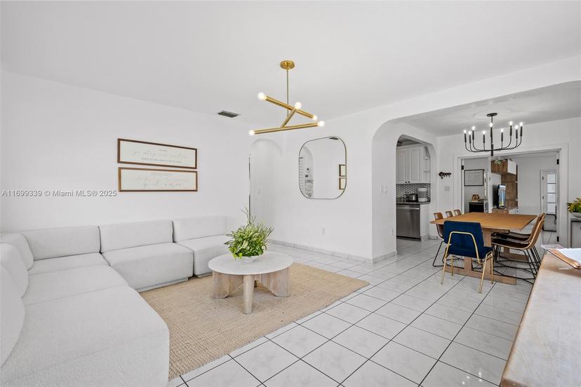Picture of 6418 SW 39Th Ter, Miami FL 33155