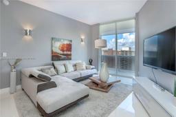 Picture of 16001 Collins Ave # 1405, Sunny Isles Beach, FL 33160
