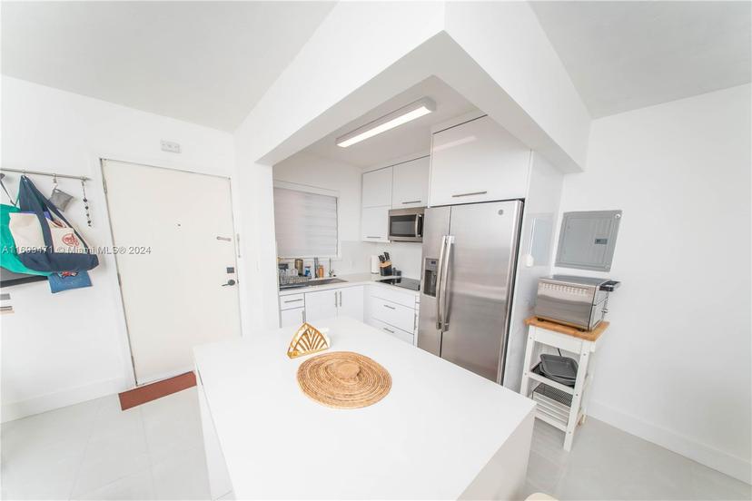 Picture of 2930 Day Ave # N104, Miami FL 33133