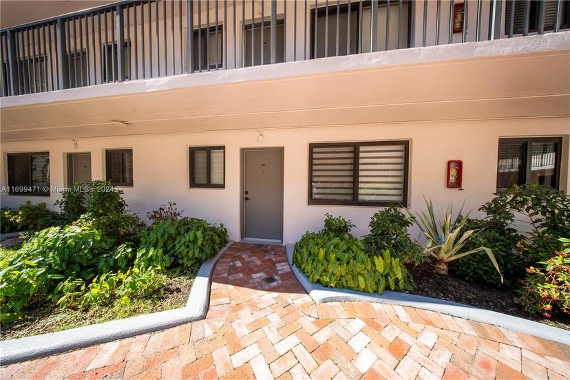 Picture of 2930 Day Ave # N104, Miami FL 33133