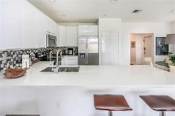 Picture of 476 NE 194Th Ter # 476, Miami, FL 33179