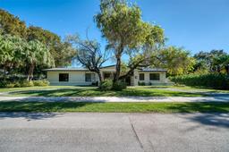 Picture of 9801 SW 73Rd Ct, Pinecrest, FL 33156