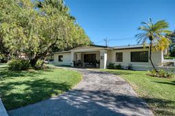 Picture of 9801 SW 73Rd Ct, Pinecrest, FL 33156