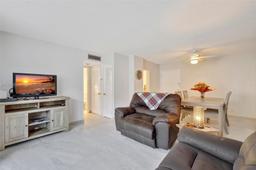 Picture of 3113 S Ocean Dr # 303, Hallandale Beach, FL 33009