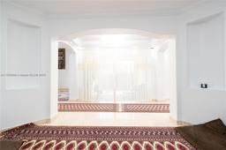 Picture of 11174 NW 78Th Ln, Doral, FL 33178