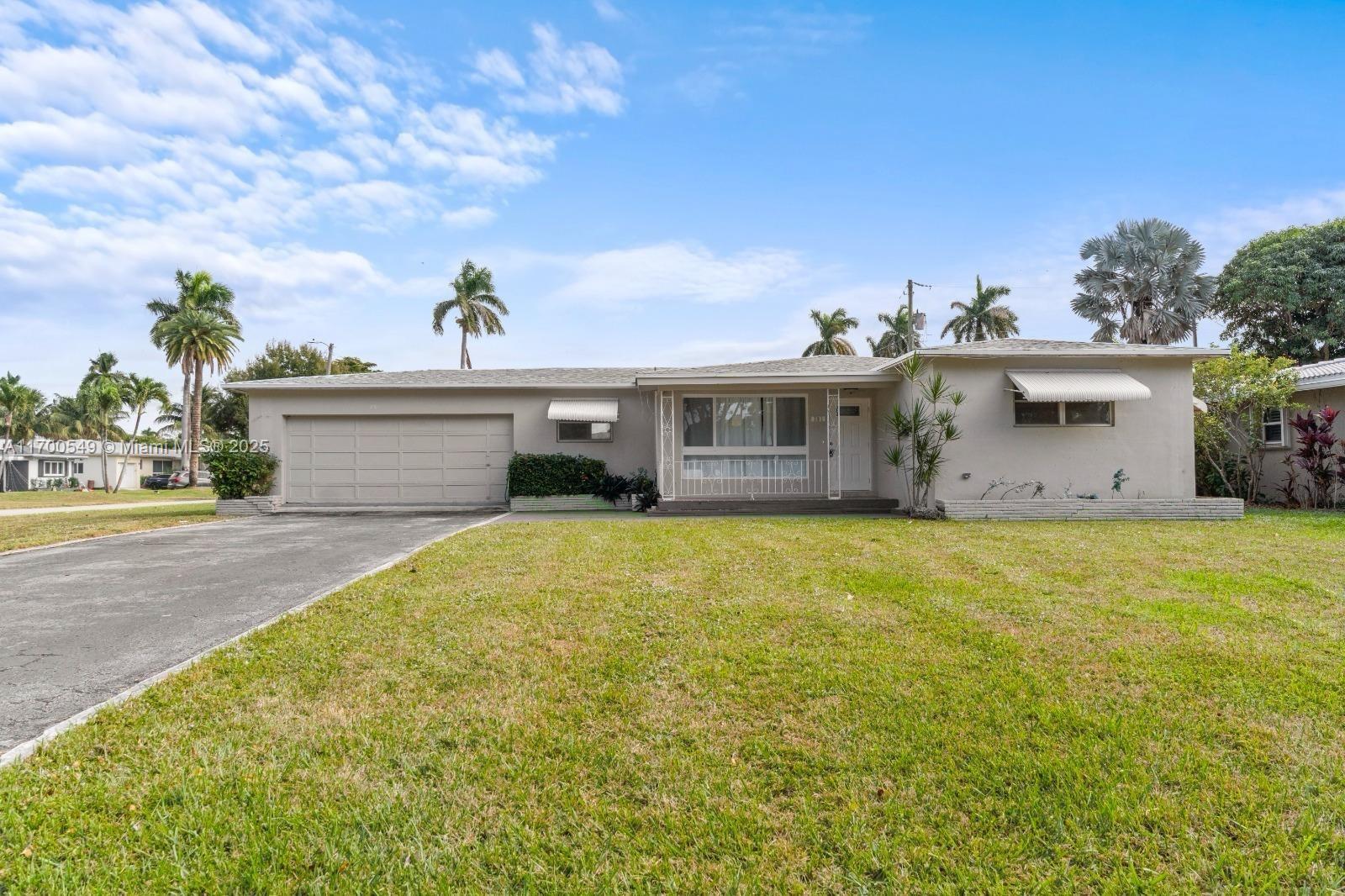 Picture of 201 Entrada Drive, Hollywood, FL 33021