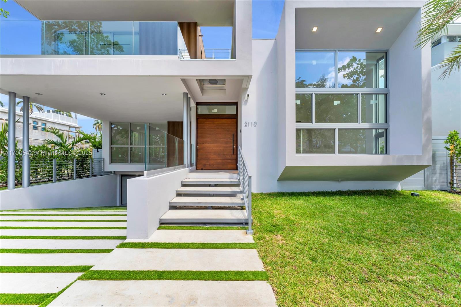 Picture of 2110 S Miami Ave, Miami, FL 33129