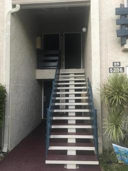 Picture of 5236 NE 6Th Ave # G25, Oakland Park, FL 33334