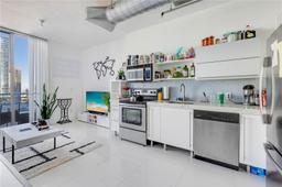Picture of 690 SW 1St Ct # 2308, Miami, FL 33130