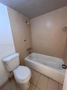 Picture of 1351 NE Miami Gardens Dr # 604E, Miami, FL 33179