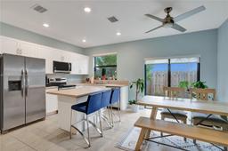 Picture of 887 NE 211Th St # 887, Miami, FL 33179