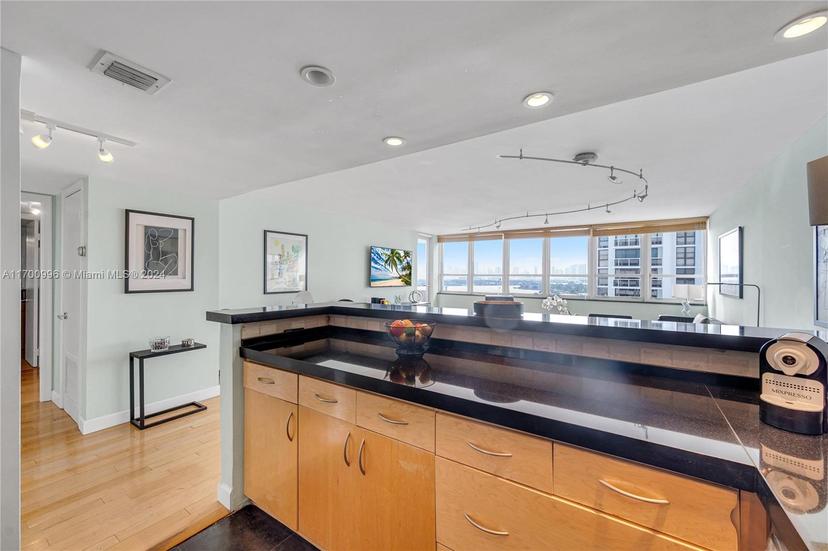 Picture of 11 Island Ave # 1403, Miami Beach FL 33139