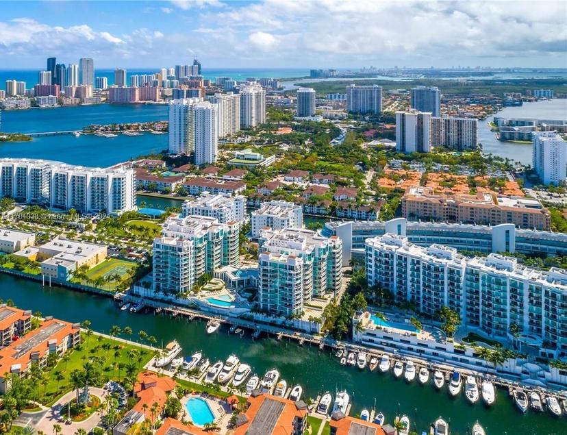Picture of 3131 NE 188Th St # 707, Aventura FL 33180