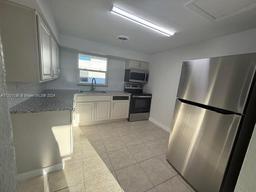 Picture of 744 Lemon Ave, Sebring, FL 33870