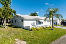 Picture of 2019 SW 16Th Ave, Boynton Beach, FL 33426
