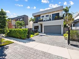 Picture of 739 NE 17Th Way, Fort Lauderdale, FL 33304