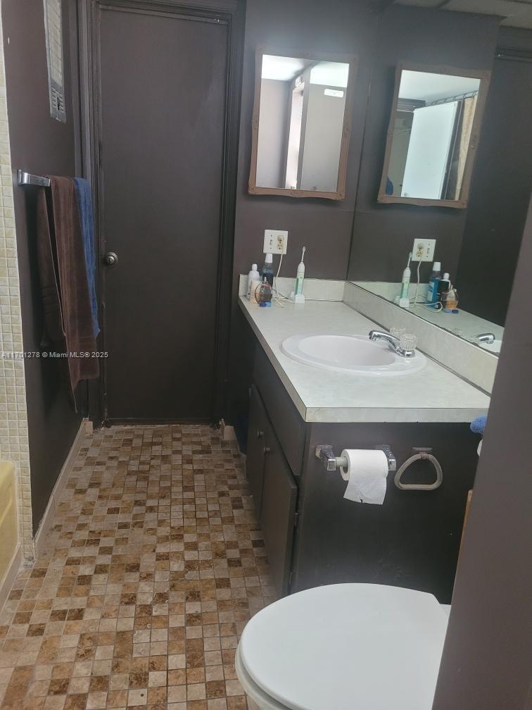 Picture of 900 NE 18Th Ave # 205, Fort Lauderdale FL 33304