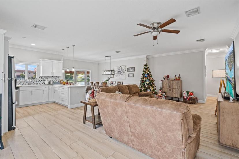 Picture of 14944 SW 32Nd Ter, Miami FL 33185