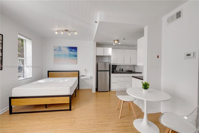 Picture of 1502 Jefferson Ave # 107, Miami Beach FL 33139